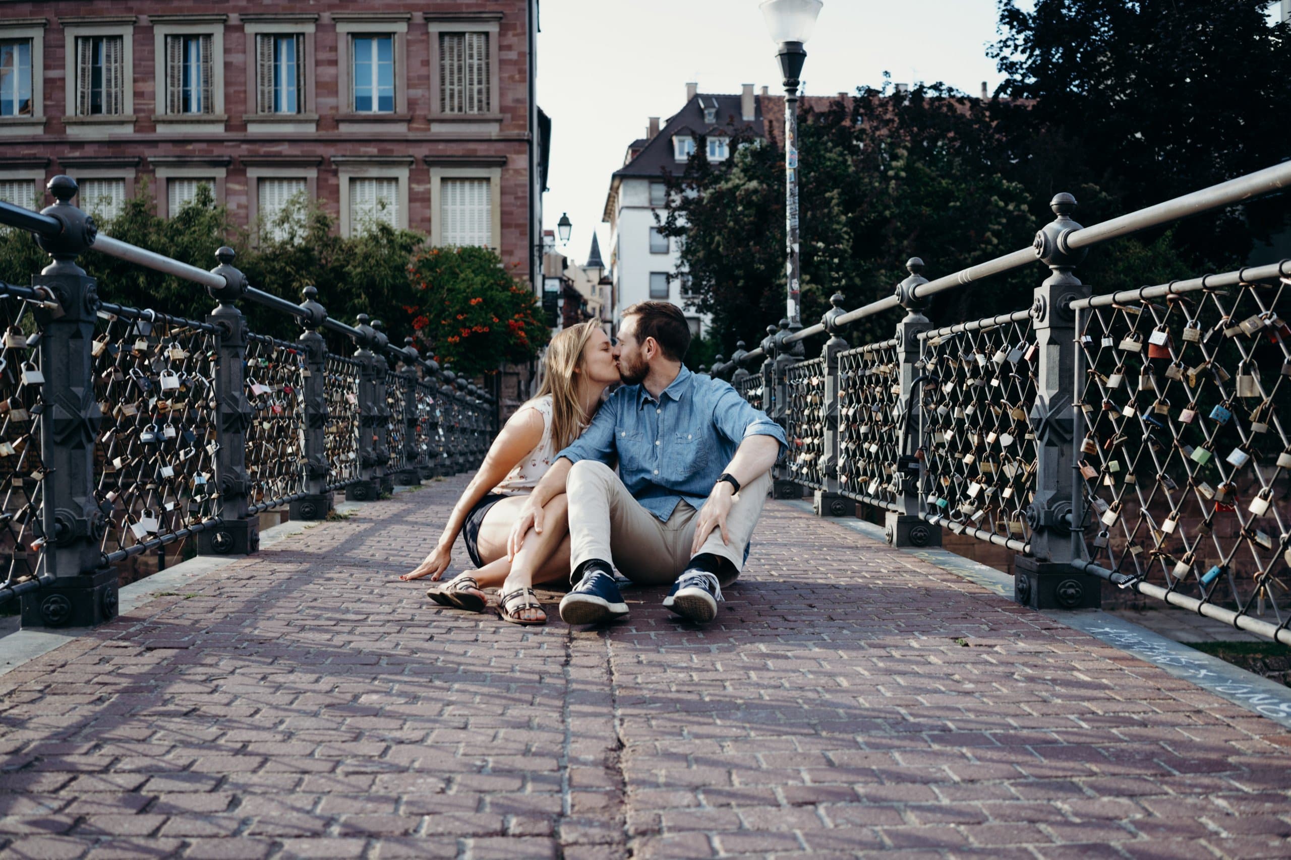 Couple tenderness Strasbourg